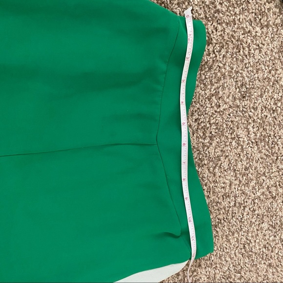 ASOS GREENA AND WHITE WIDE PANTHE. NWT. SIZE 0 - Picture 5 of 5